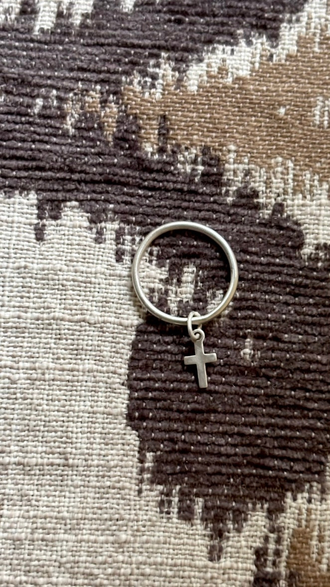 Cross Tiny Ring