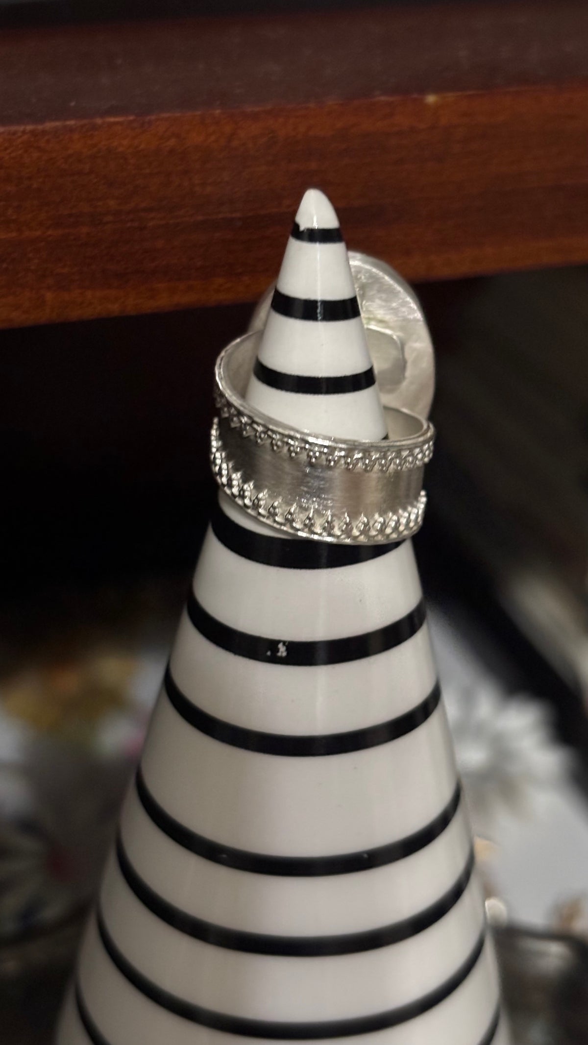 Joy - Adjustable Ring