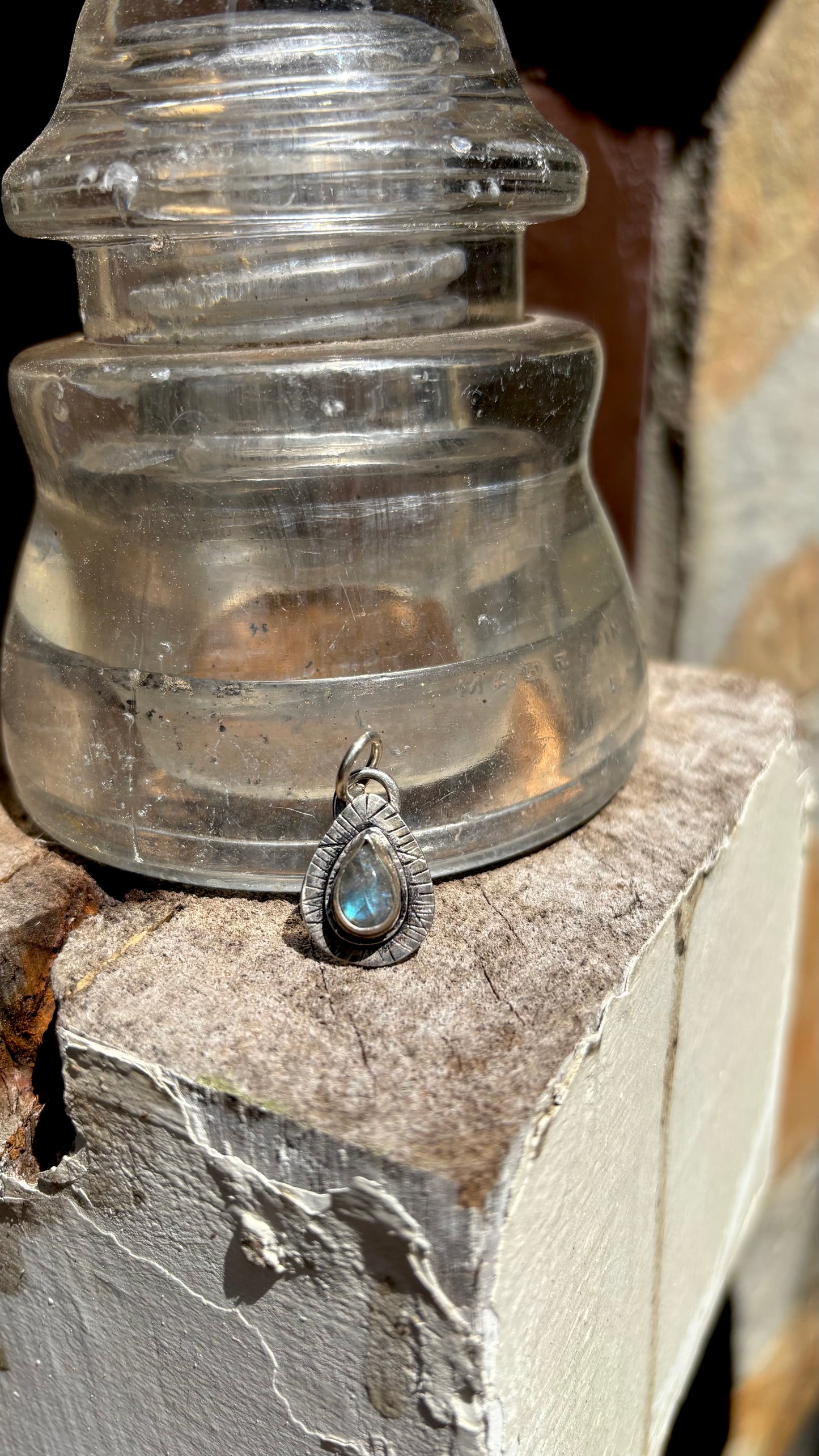 Charm - Labrodite