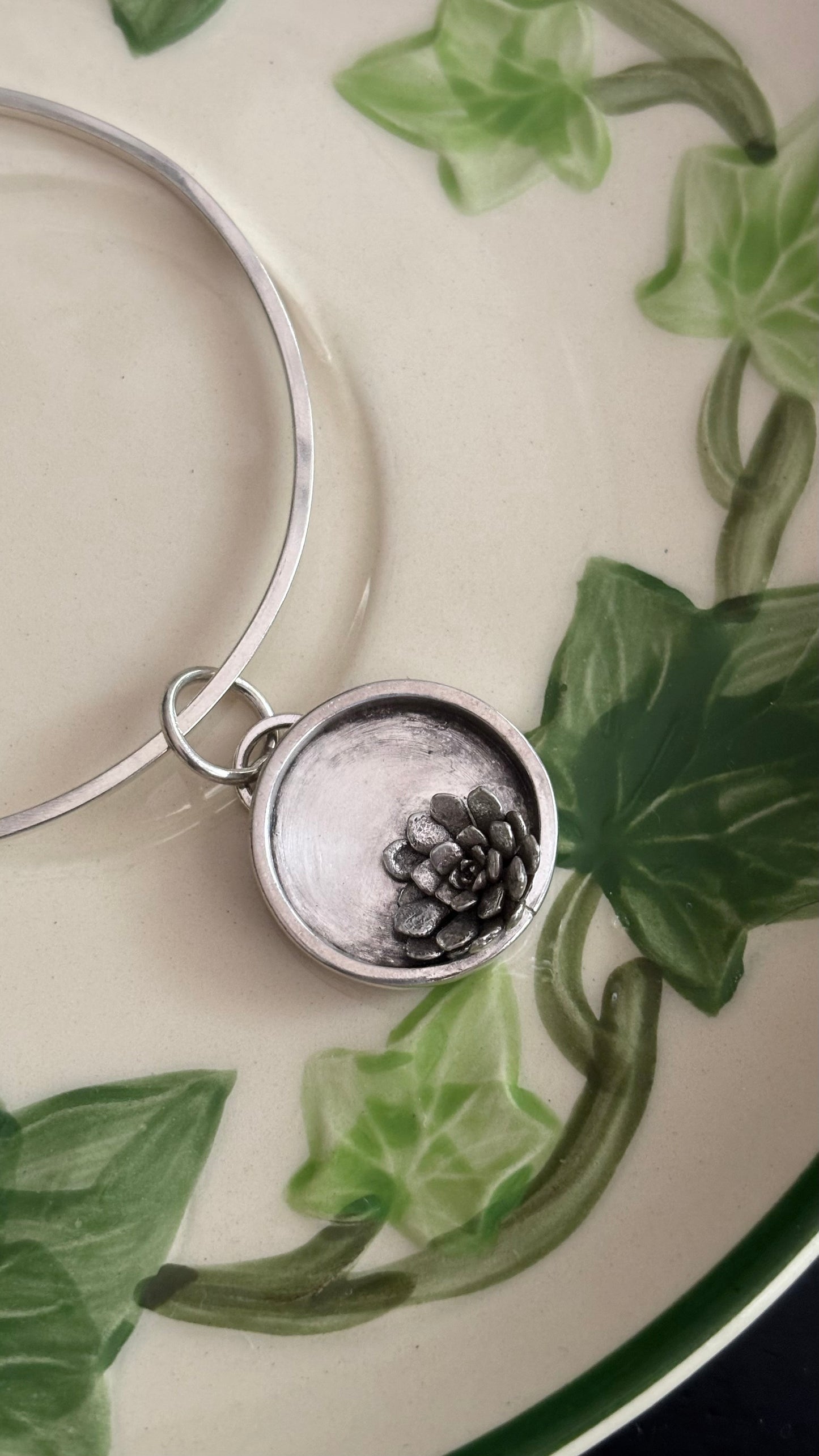 Bangle - Shadow Box Bloom Bangle