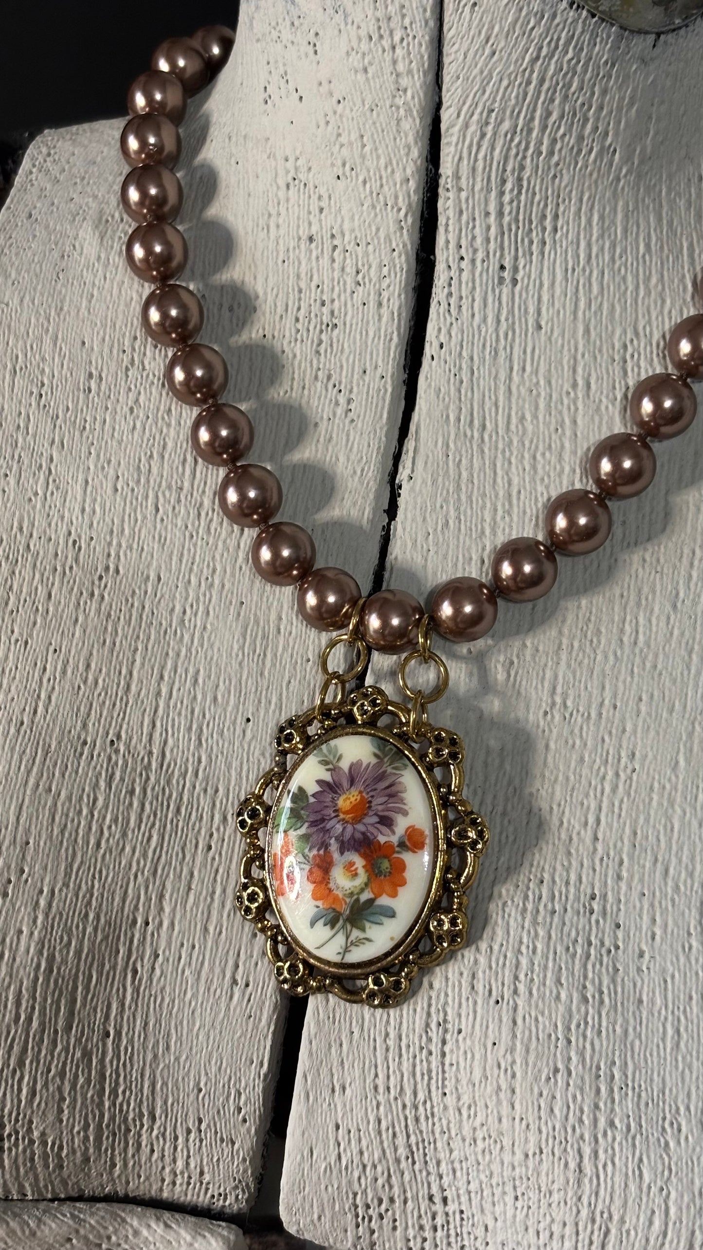 Vintage Brooch - Necklace