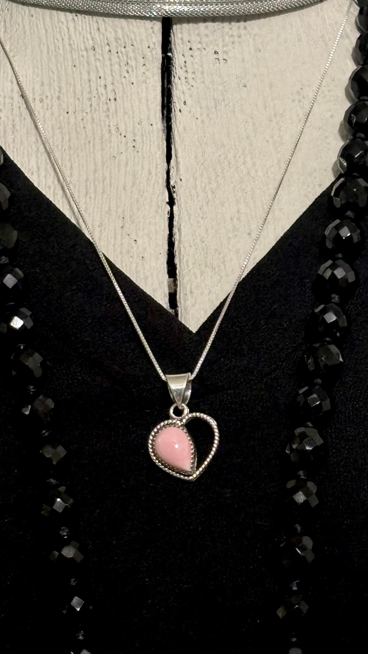 Heart Pink Conch Necklace