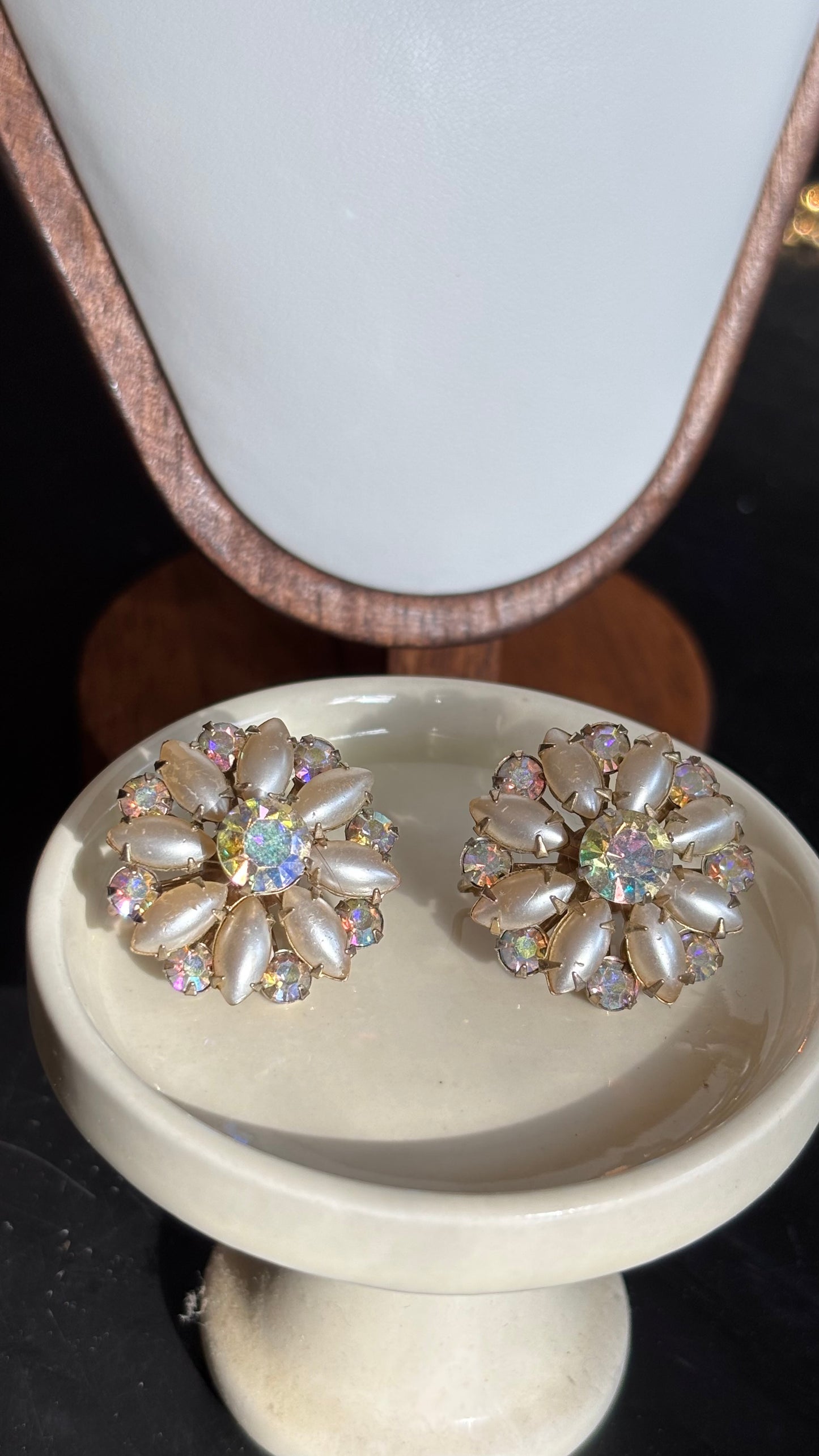 Vintage - Clip on Earrings