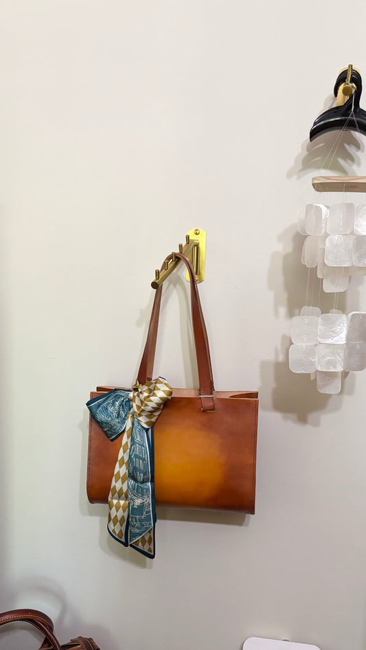 Classic Tote