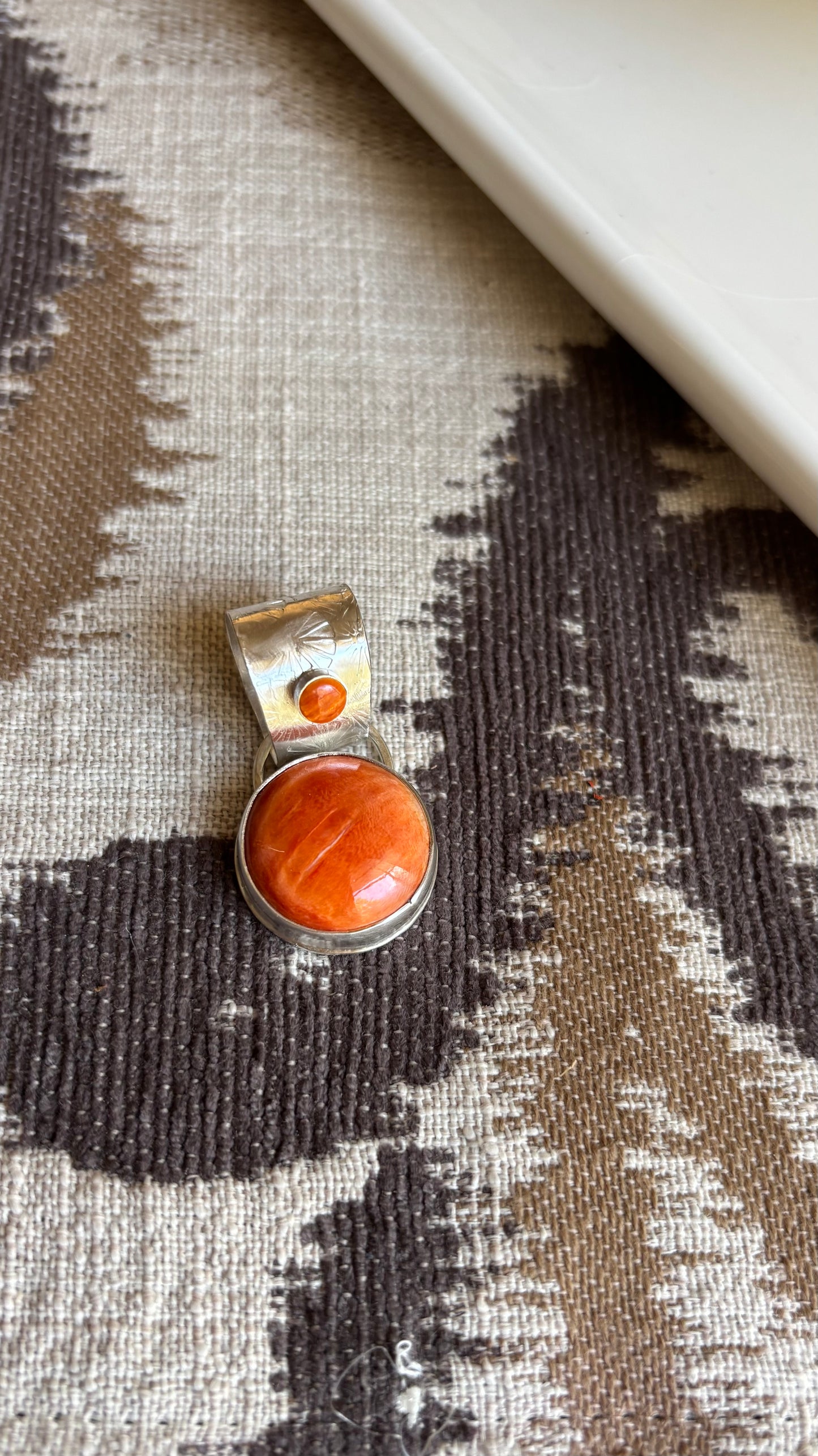 Spiny Oyster Pendant