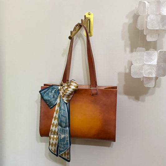 Classic Tote