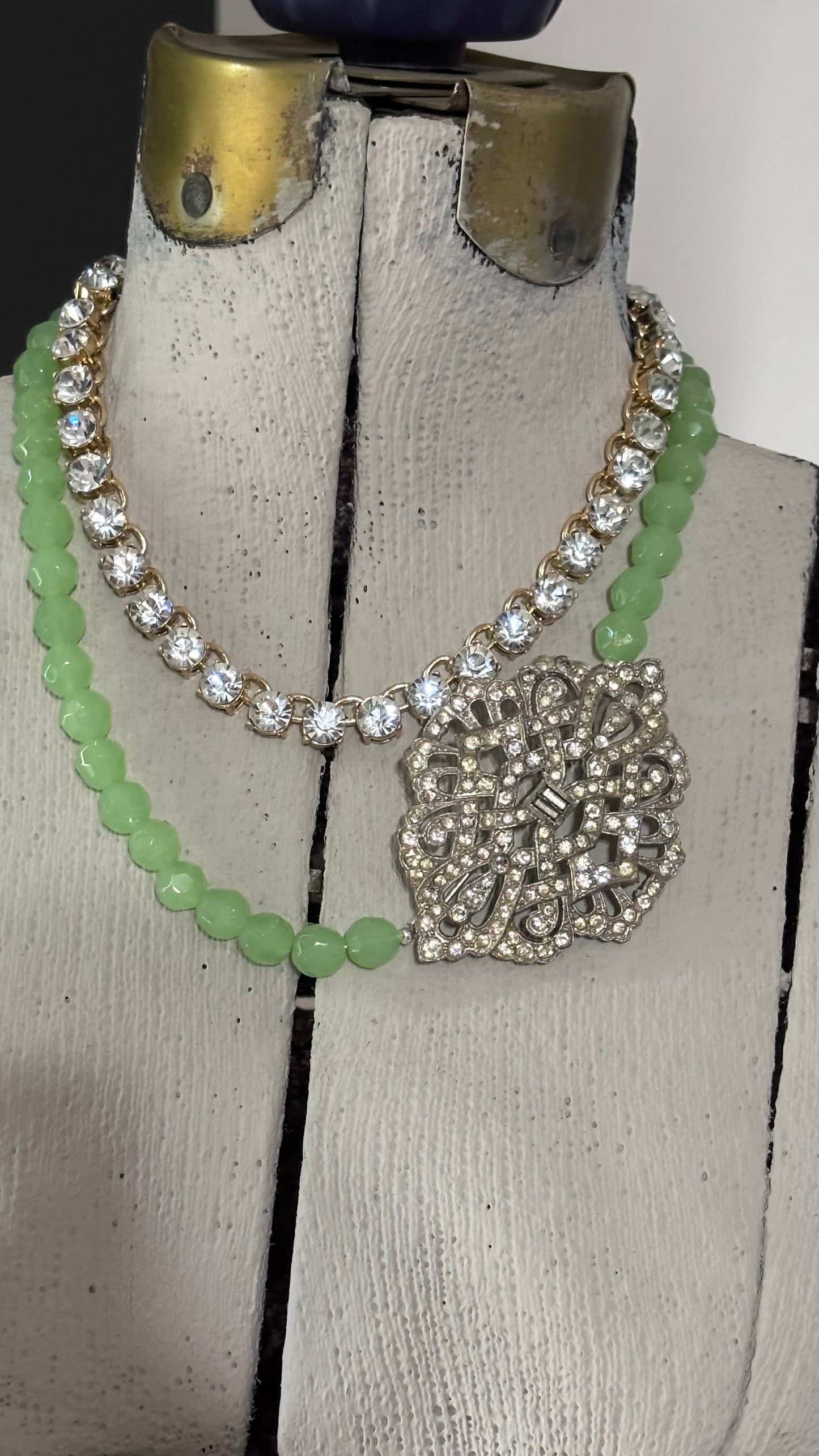 Vintage - Brooch Necklace