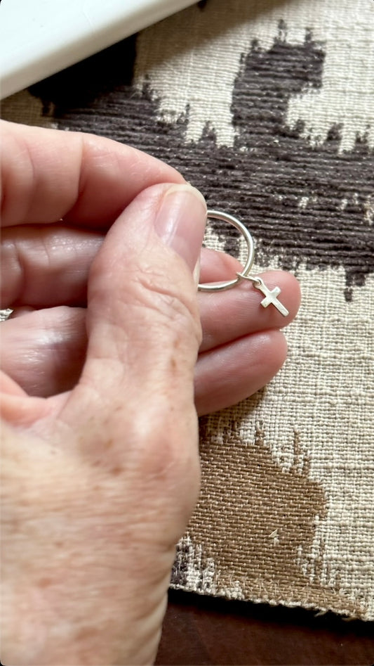 Cross Tiny Ring