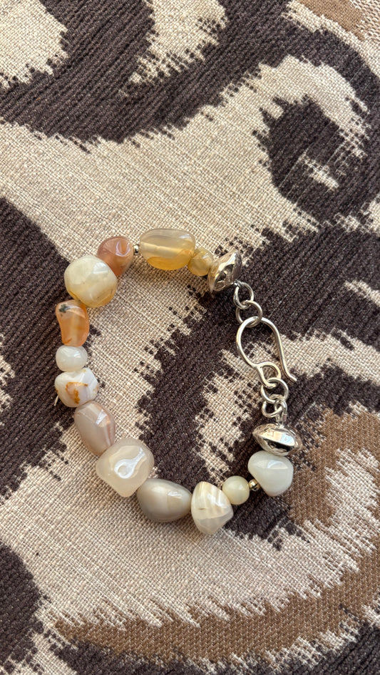 Agate Beaded Bracelet